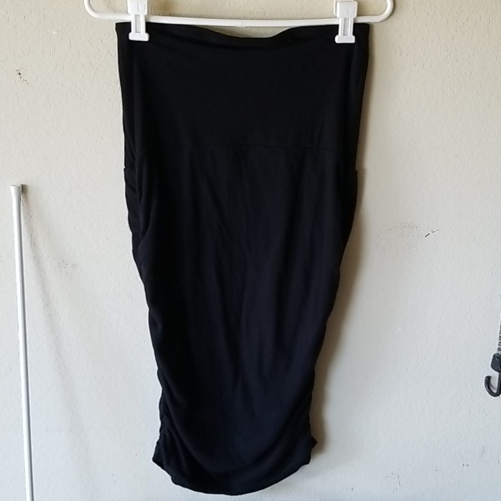 Gap Maternity skirt
